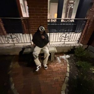 Meet your Posher, Wesley